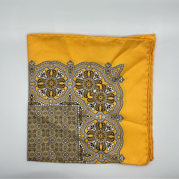 New Without Tags Cesare Attolini Pure Silk Pocket Square  Yellow. (13X13) - Picture 1 of 6
